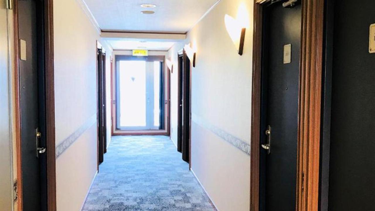 Toyoko Inn Okinawa Naha Kokusai-Dori Miebashi-Eki Eksteriør billede