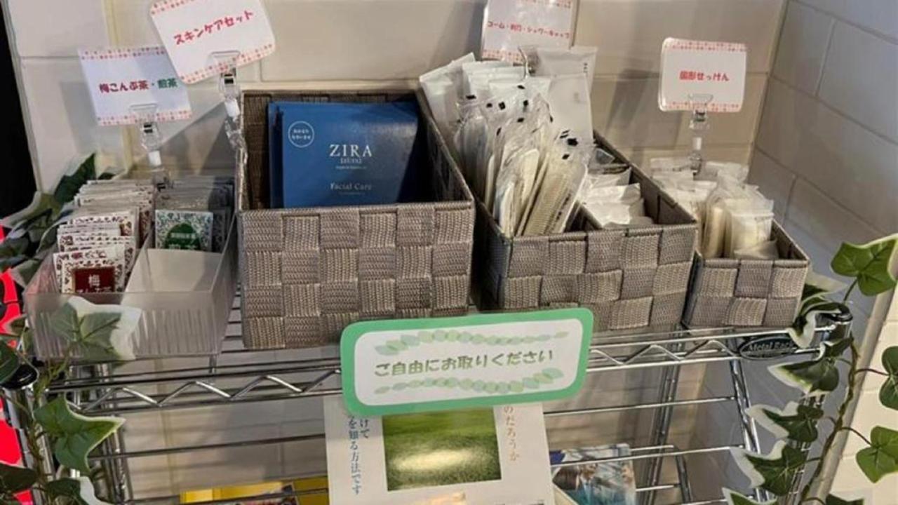 Toyoko Inn Okinawa Naha Kokusai-Dori Miebashi-Eki Eksteriør billede
