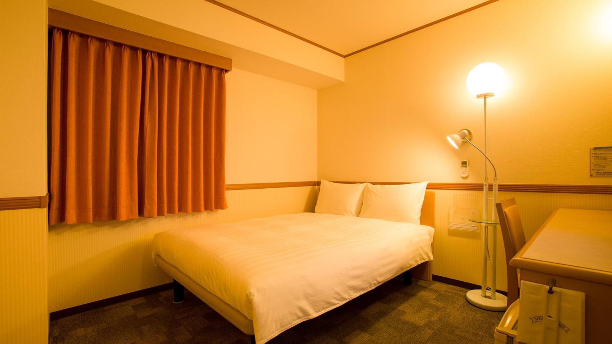 Toyoko Inn Okinawa Naha Kokusai-Dori Miebashi-Eki Værelse billede