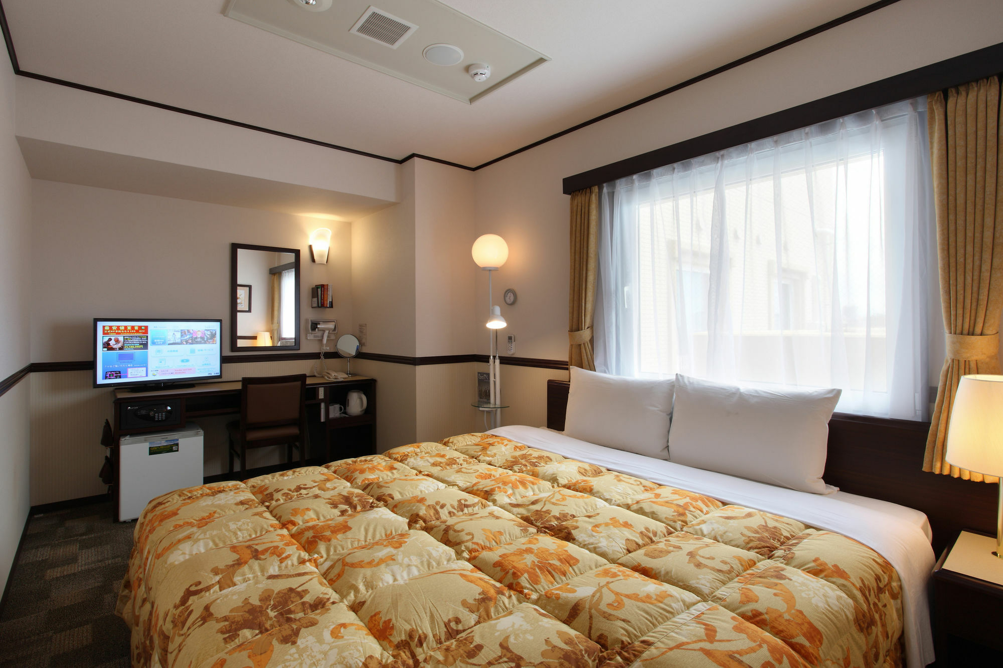 Toyoko Inn Okinawa Naha Kokusai-Dori Miebashi-Eki Eksteriør billede